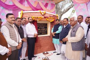 Una/उपमुख्यमंत्री मुकेश अग्निहोत्री ने कुंगड़त पंचायत सामुदायिक केन्द्र का किया लोकार्पण,बीटन पंचायत सामुदायिक केन्द की रखी आधारशिला।