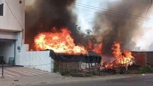 ऊना में भीषण अग्निकांड,35 झुग्गियां जलकर राख।