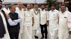 मुख्यमंत्री ने वी.डी.सतीशन को केरलम का मुख्यमंत्री बनने पर दी बधाई।
