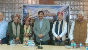 अदब,संस्कृति और शायरी का संगम बना गेयटी थिएटर का मुशायरा।