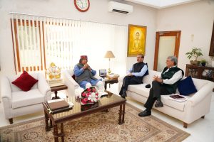 मुख्यमंत्री ने पंजाब के राज्यपाल के समक्ष उठाए हिमाचल प्रदेश से जुड़े महत्त्वपूर्ण मुद्दे।
